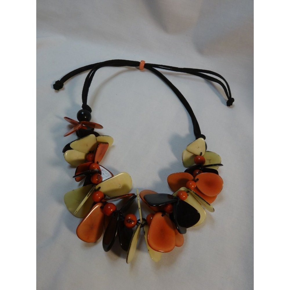 Stunning Acrylic Peach Cream Black Petal Beads Leather Cord adjustable via Slide - Picture 4 of 7